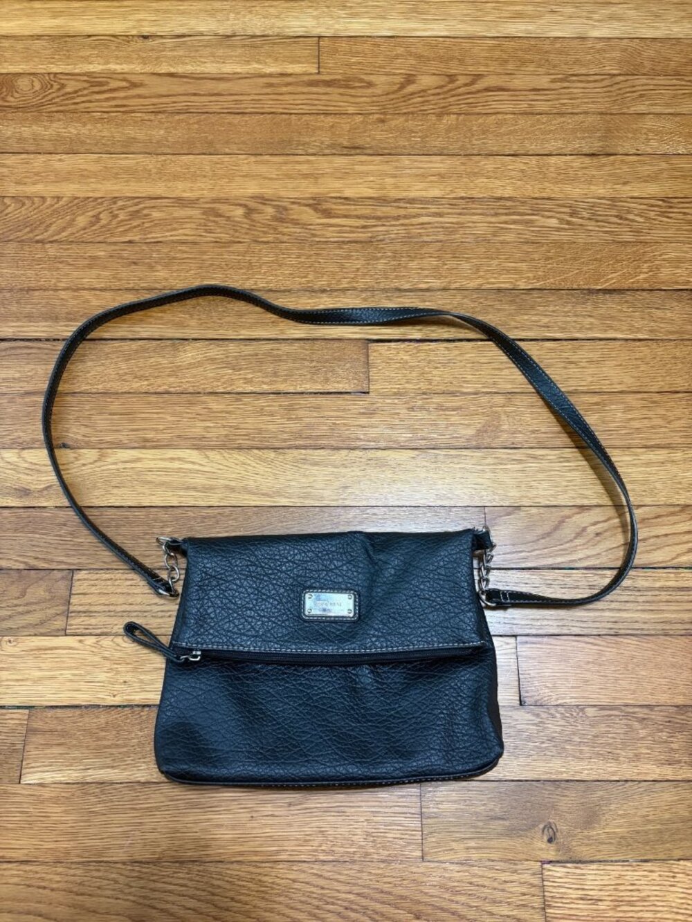 Nine West Womens Black Leather Crossbody Bag Black Pebbled Magnetic Zip Closure